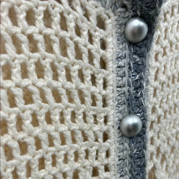 Vintage Handmade Crochet Women's Sweater Cottage Knit Buttons Cozy Warm Medium - Picture 4 of 11